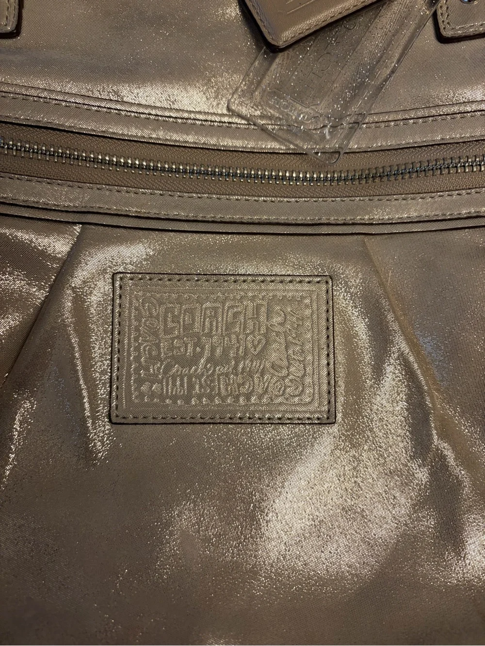 ✨ Authentic Y2K Rare Coach Poppy Metallic Champagne Rose Gold tote Heart charm ✨